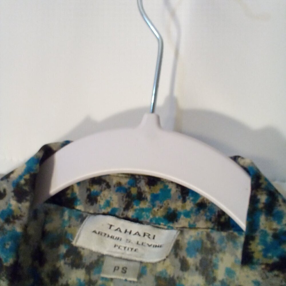 Tahari Blouse Women PS Petite S Sleeveless Sheer Ruffle Button Up Print - Picture 9 of 13